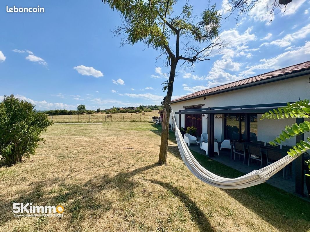 Maison à vendre, 220m², Boisset-Saint-Priest