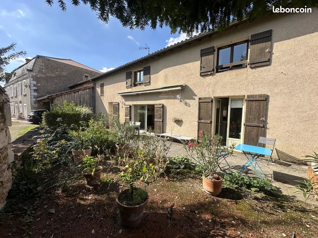 Maison à vendre, 165m², Sainte-Verge