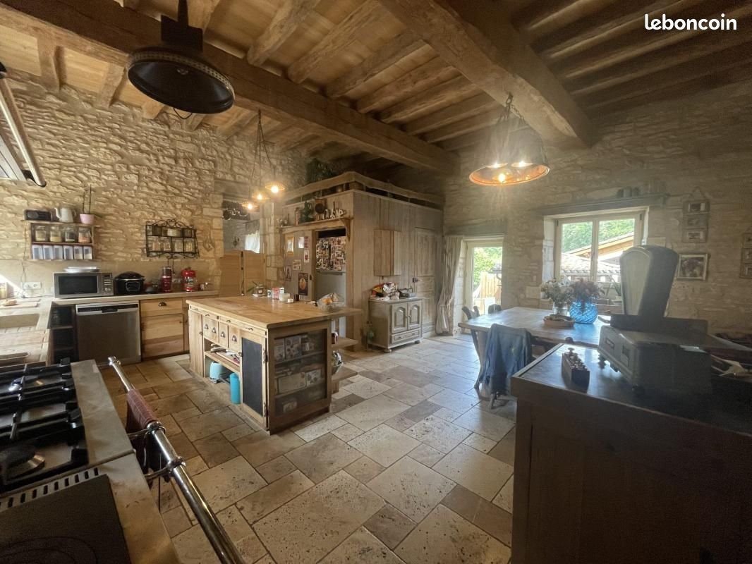 Maison à vendre, 336m², Savignac-les-Églises