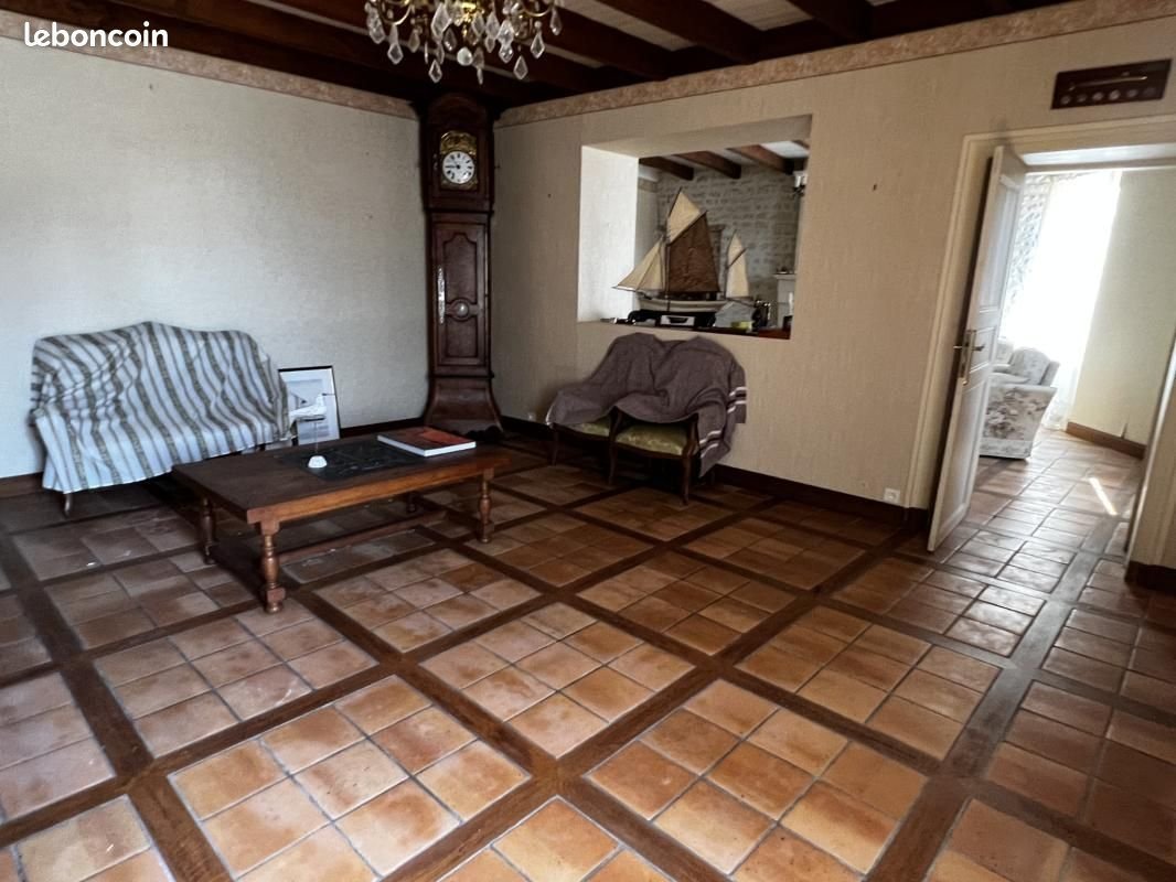 Maison à vendre, 249m², Matha