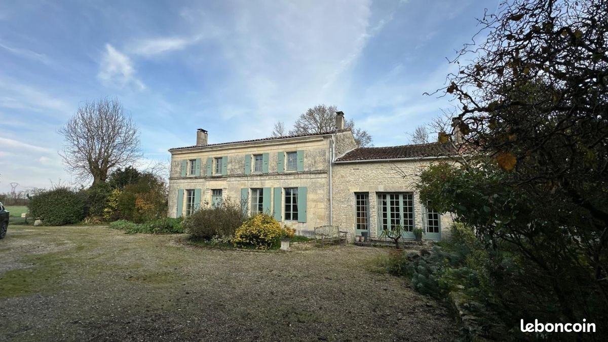 Maison à vendre, 267m², Blanzac-lès-Matha
