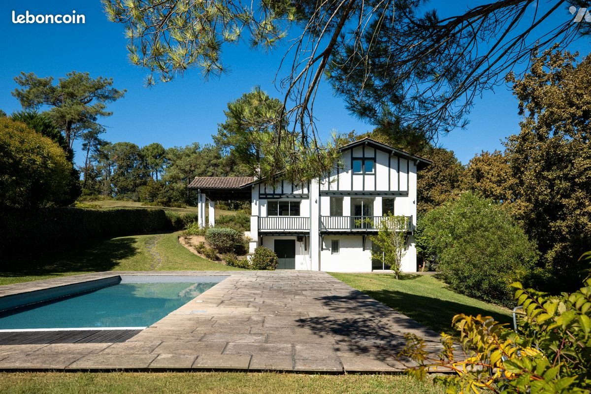 Maison à vendre, 330m², Bassussarry