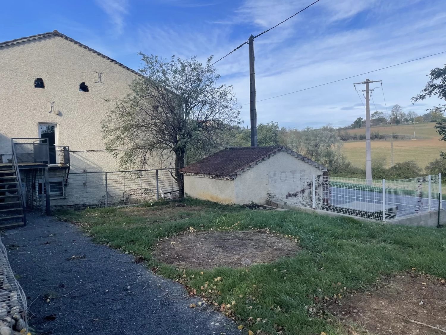 Appartement à louer, 90m², Fréjairolles