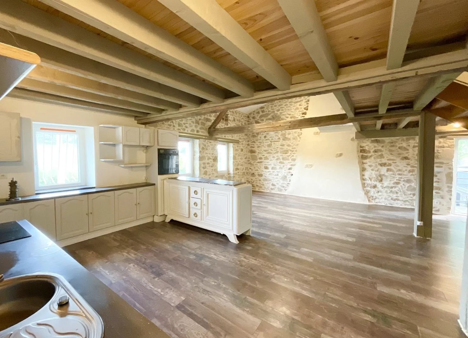 Appartement à louer, 90m², Fréjairolles