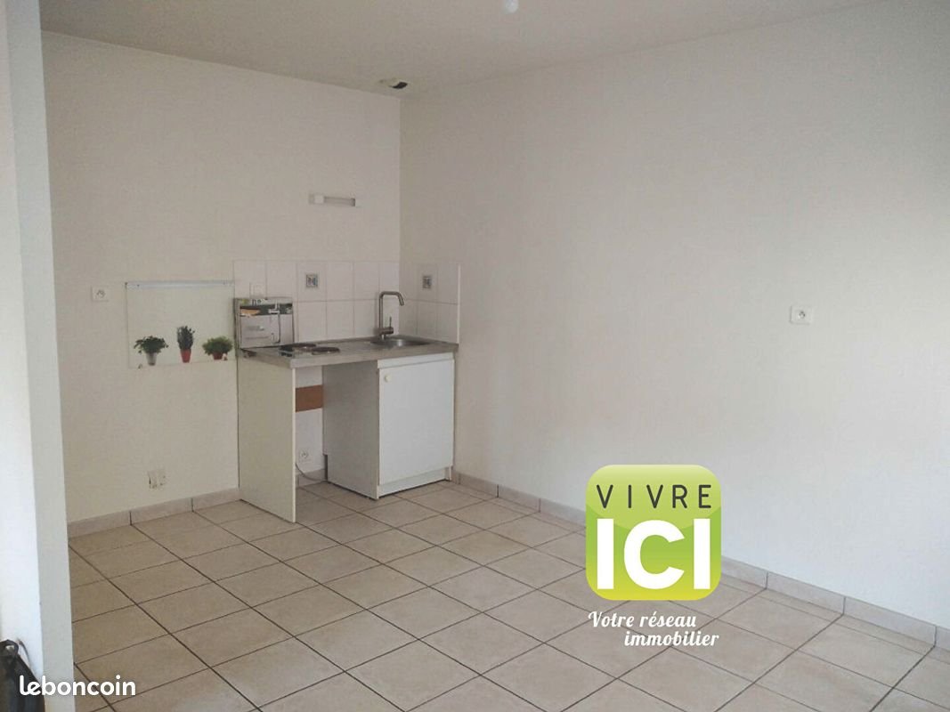 Appartement à louer, 51m², Saint-Laurent-des-Autels