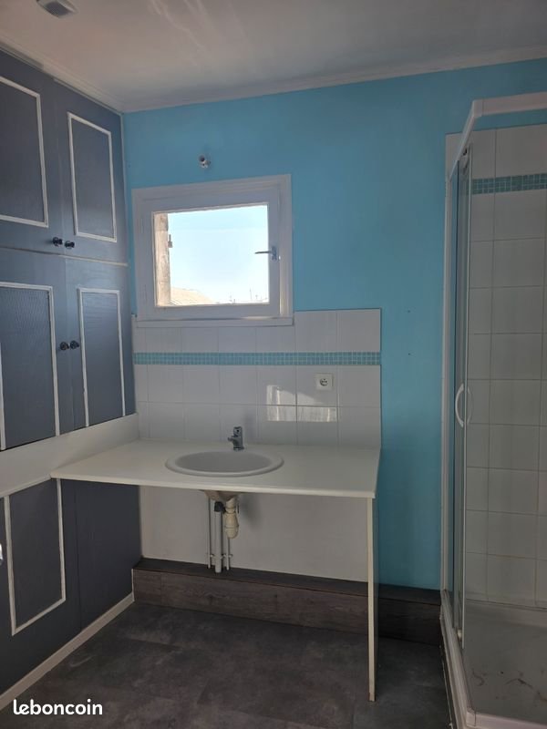 Appartement à louer, 45m², Saintes