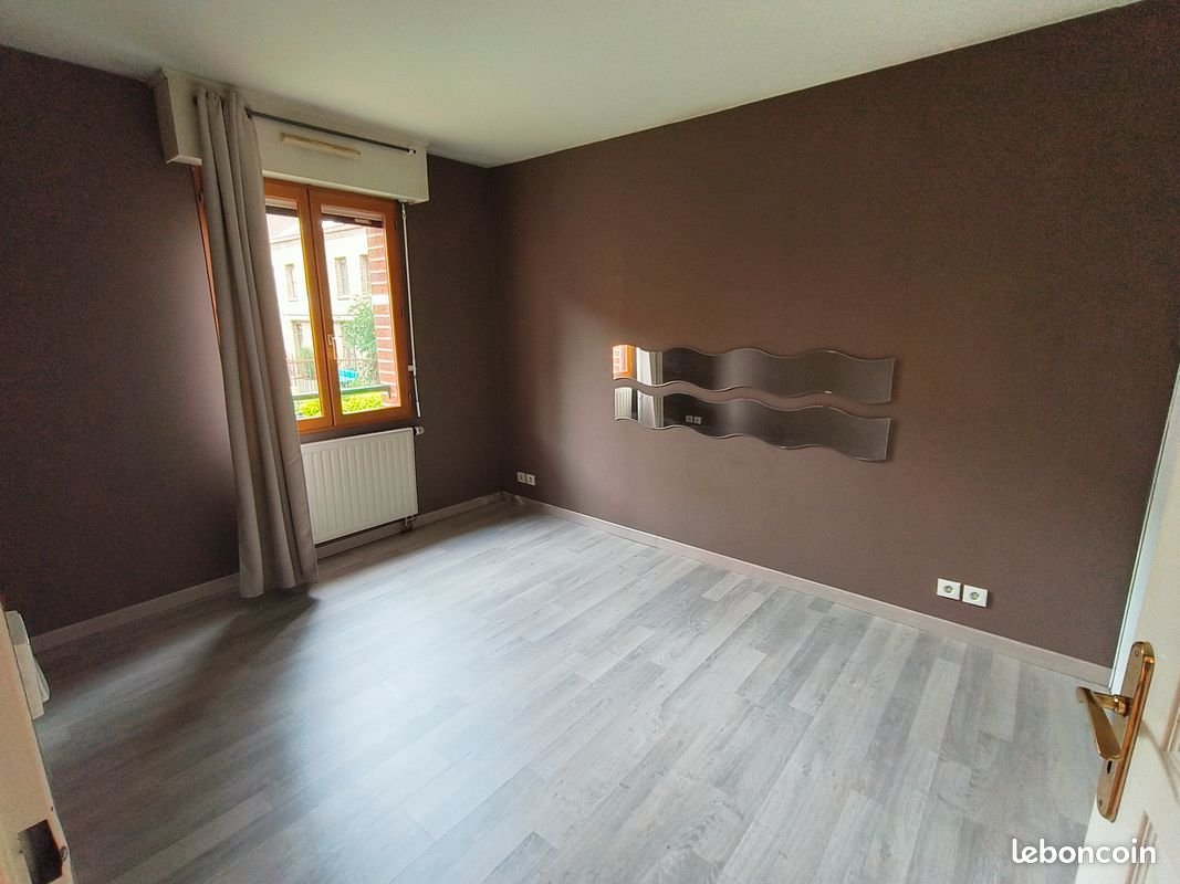 Appartement à louer, 41m², Lille