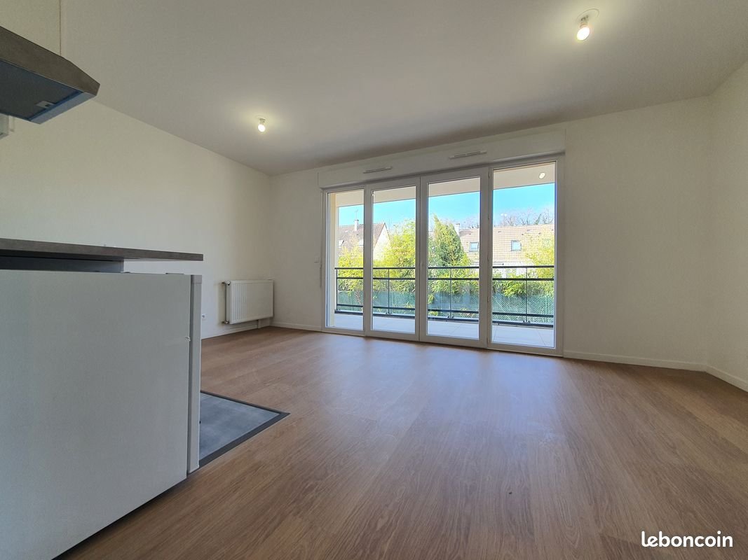 Appartement à louer, 25m², Claye-Souilly