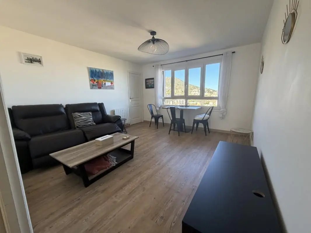 Appartement à louer, 56m², Bastia
