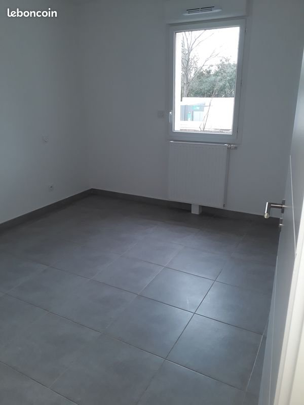 Appartement à louer, 46m², Nîmes
