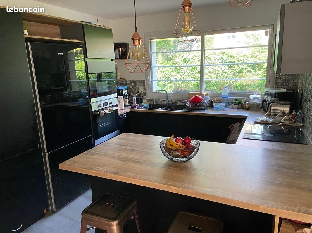 Maison à louer, 100m², Montlieu-la-Garde