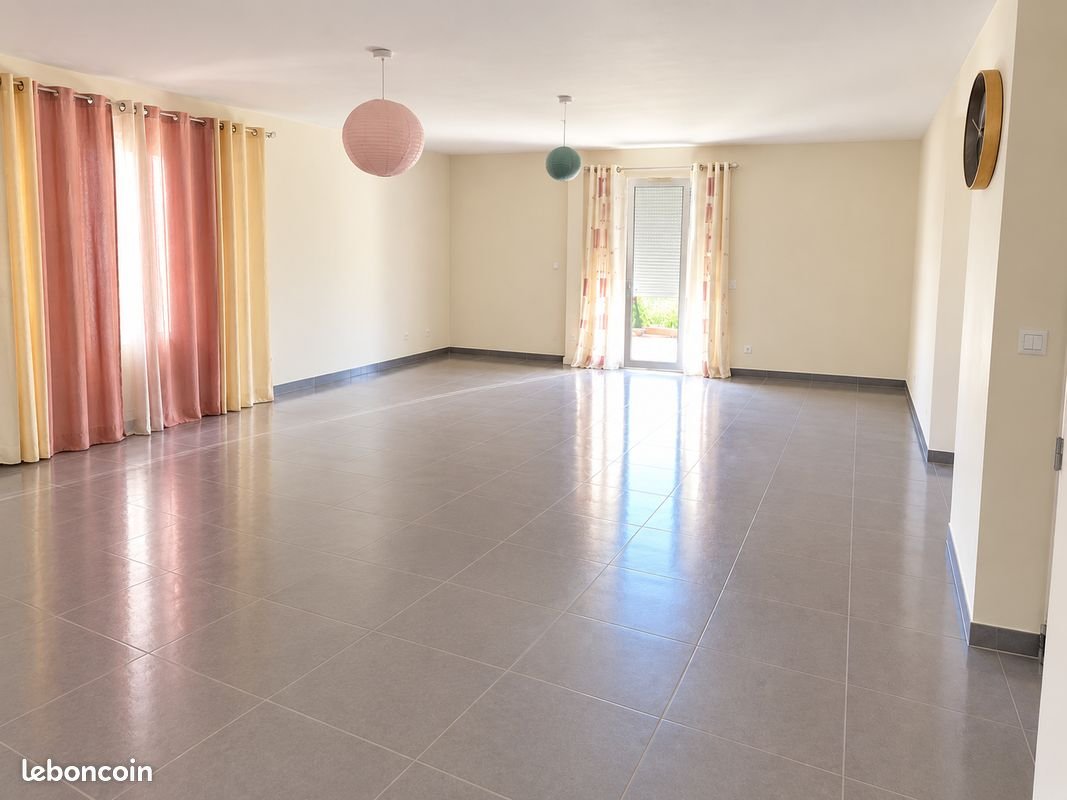 Maison à louer, 97m², Bords