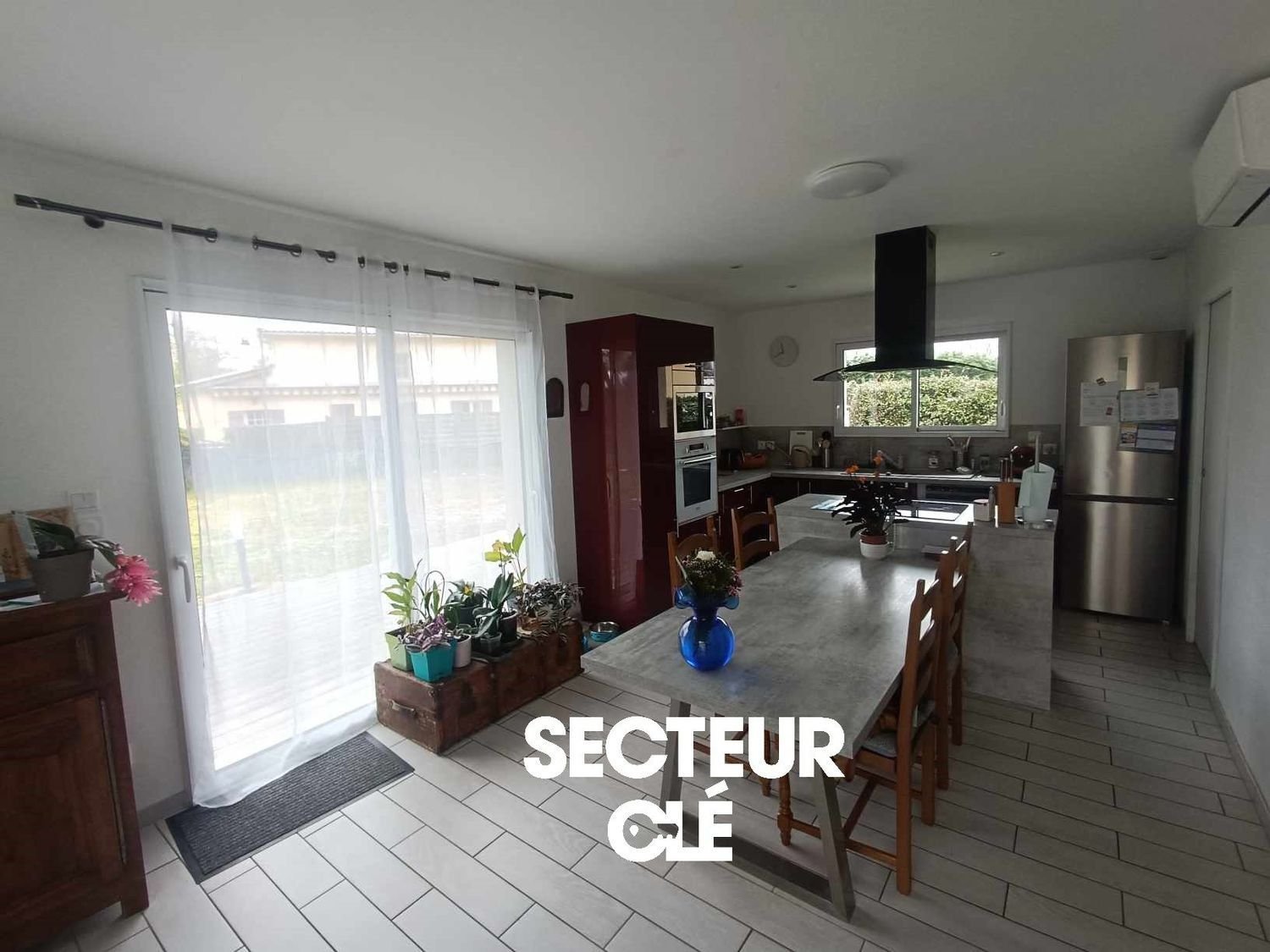 Maison à vendre, 102m², Salles