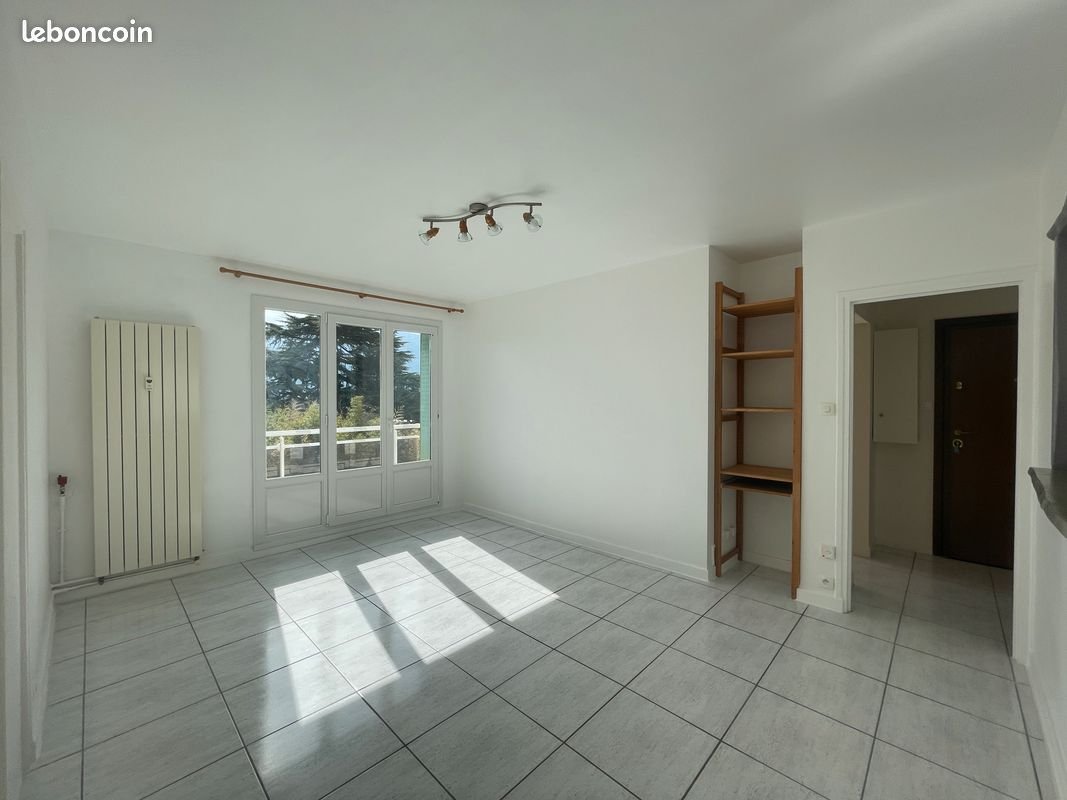 Appartement à louer, 65m², Tullins