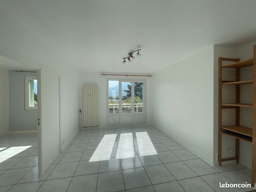 Appartement à louer, 65m², Tullins