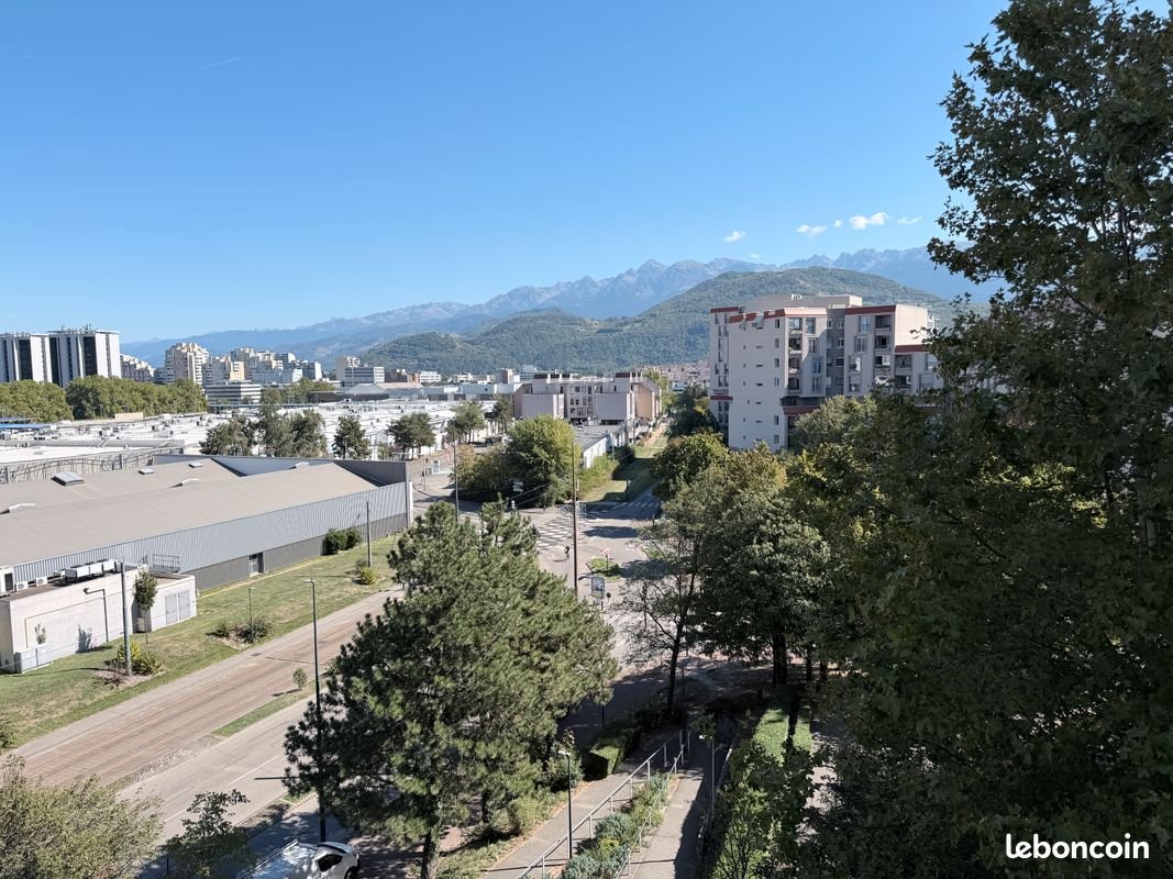 Appartement à louer, 85m², Échirolles
