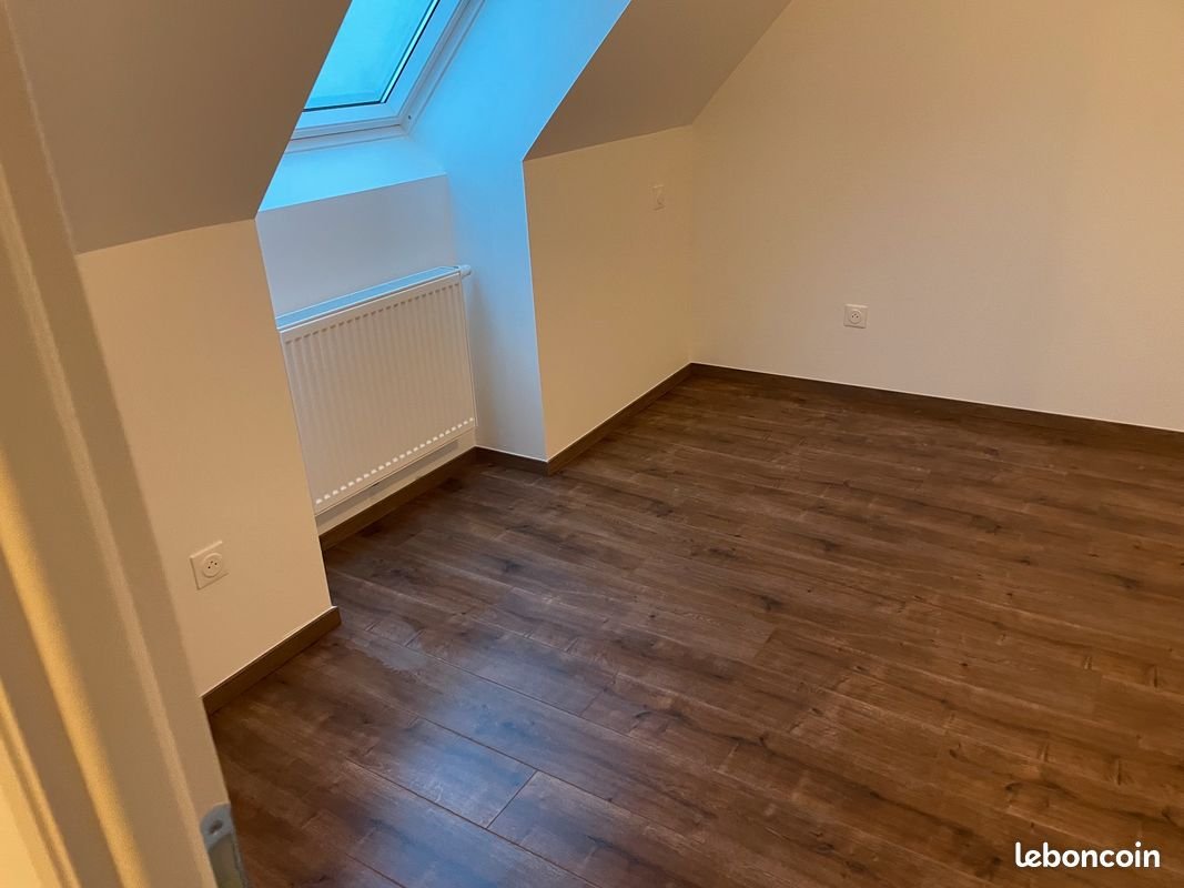 Maison à louer, 95m², Glisy