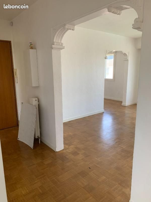 Appartement à louer, 74m², Pau
