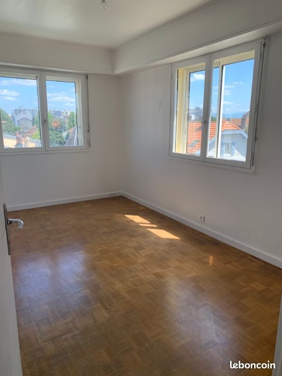 Appartement à louer, 74m², Pau