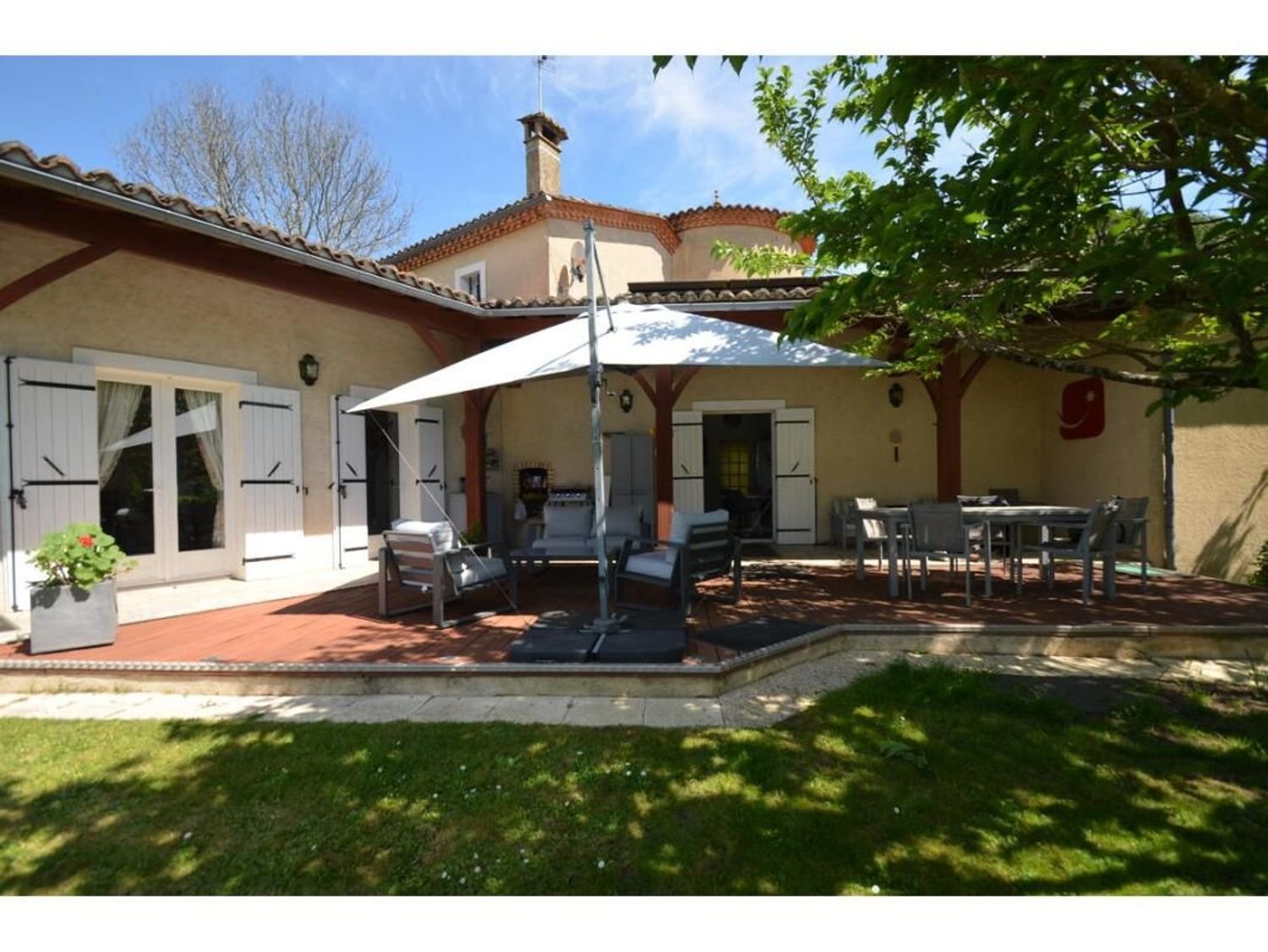 Maison à vendre, 170m², Montpon-Ménestérol