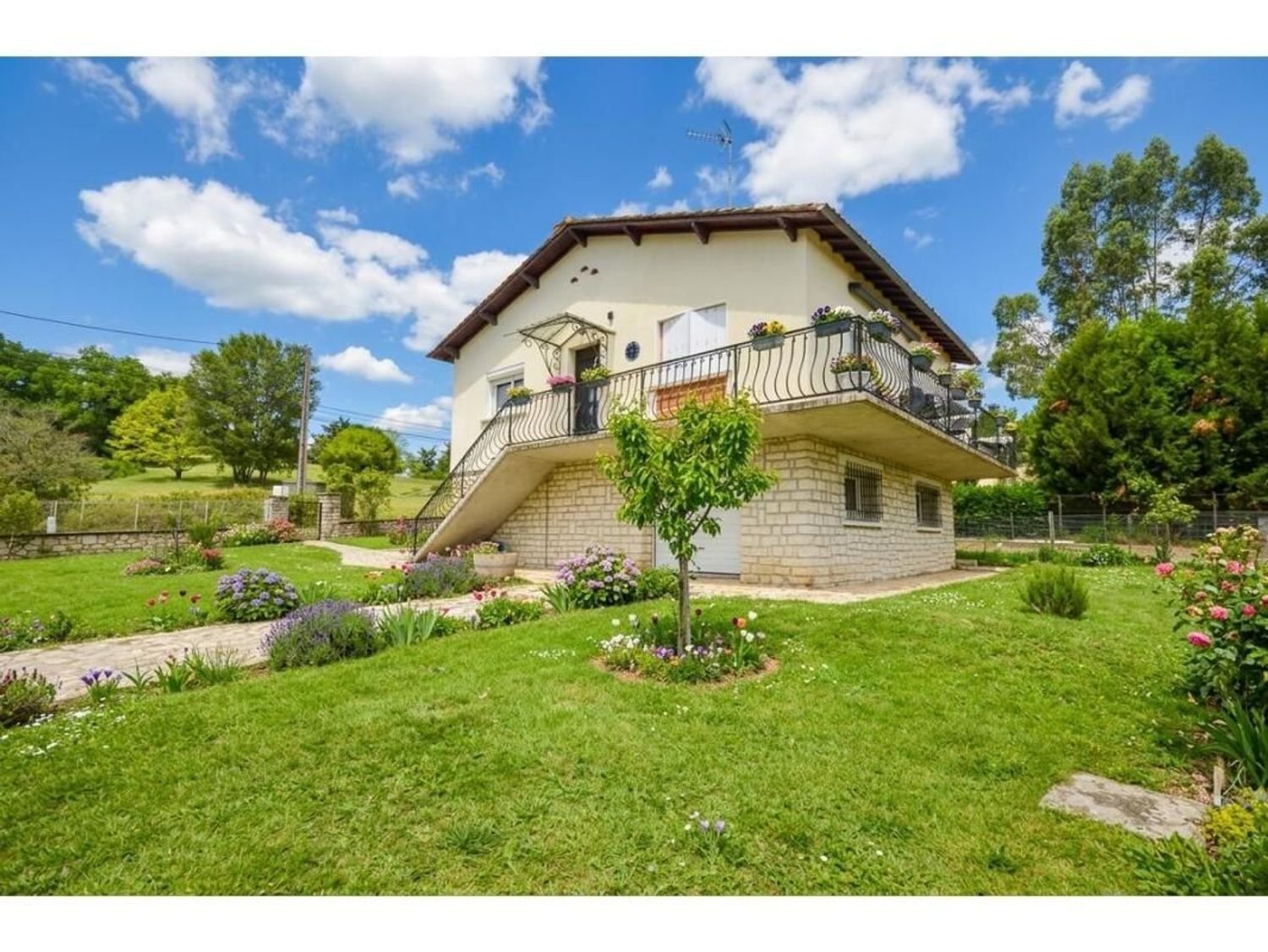 Maison à vendre, 105m², Montpon-Ménestérol