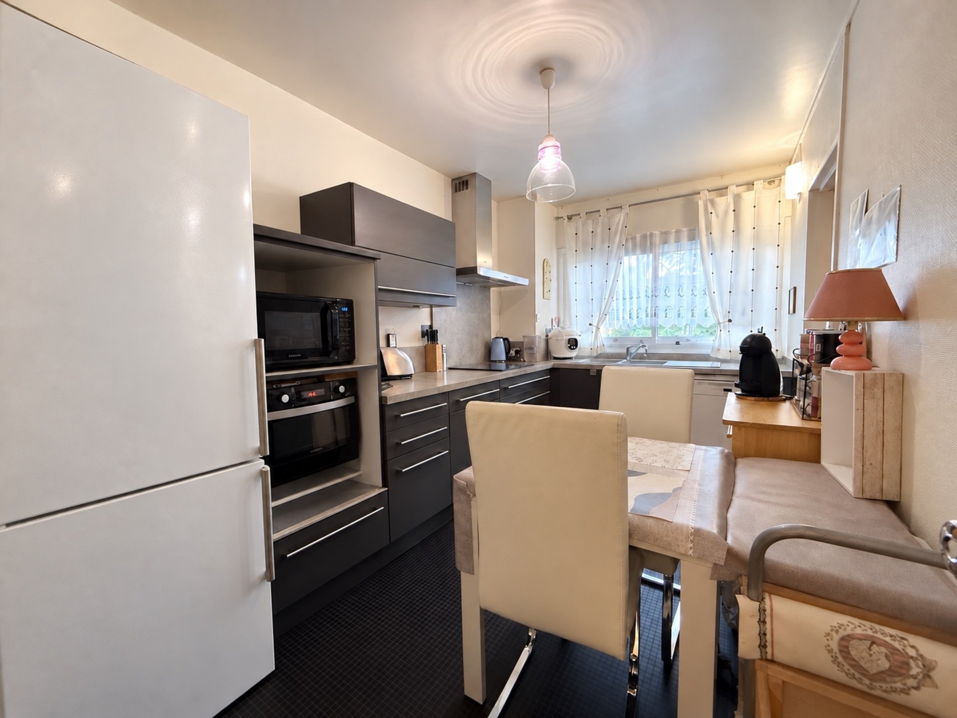 Appartement à vendre, 68m², Mont-Saint-Aignan