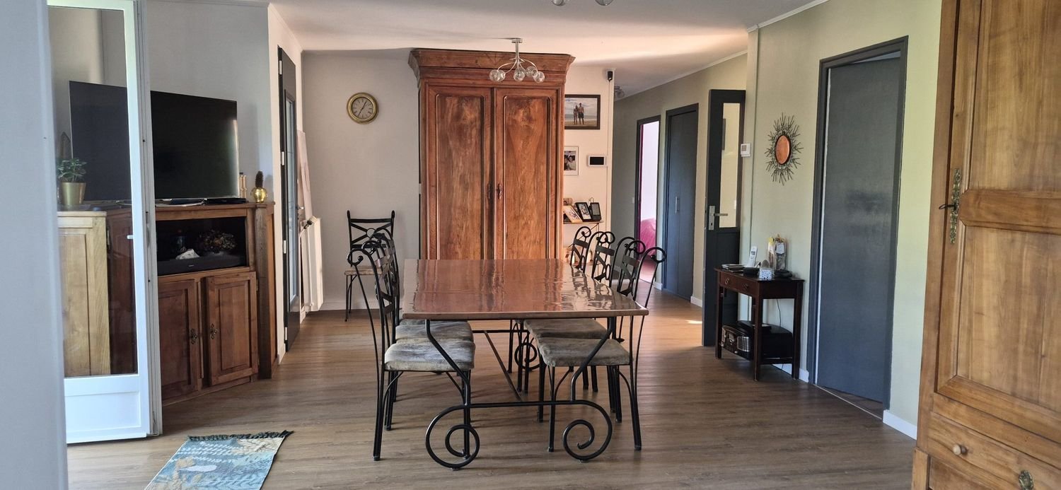 Maison à vendre, 130m², Château-Larcher
