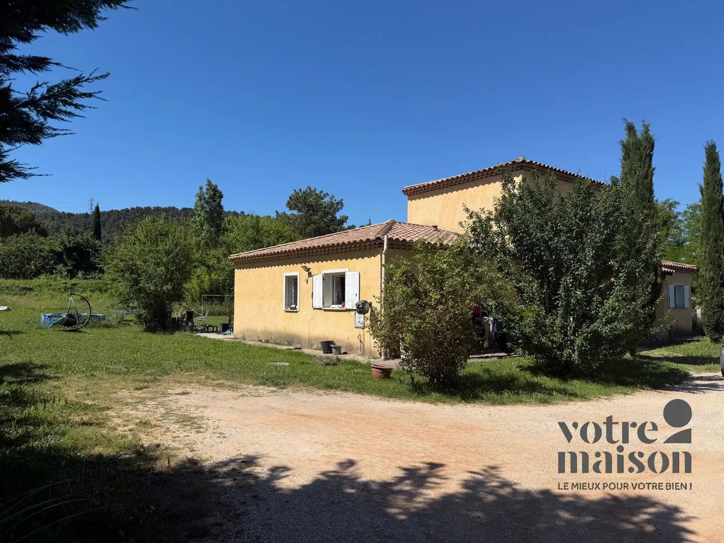 Maison à vendre, 272m², Simiane-Collongue