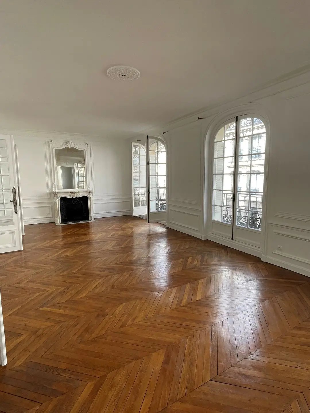 Appartement à louer, 178m², Paris 8ème