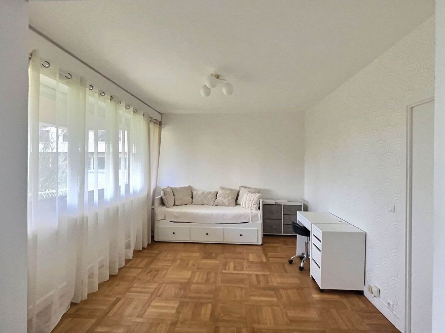 Appartement à louer, 35m², Garches