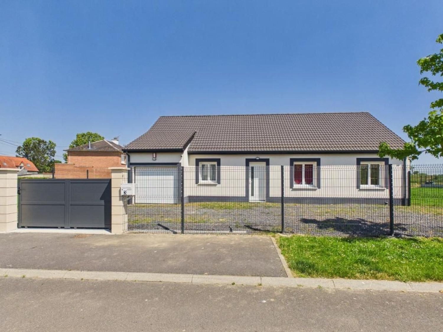 Maison à vendre, 97m², Estrées-Deniécourt