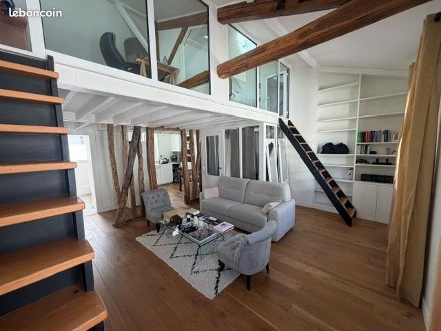 Appartement à louer, 48m², Paris 18ème