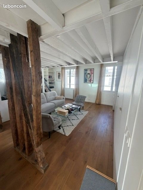 Appartement à louer, 48m², Paris 18ème