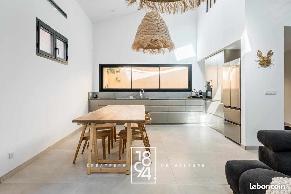 Maison à vendre, 116m², Ceyreste