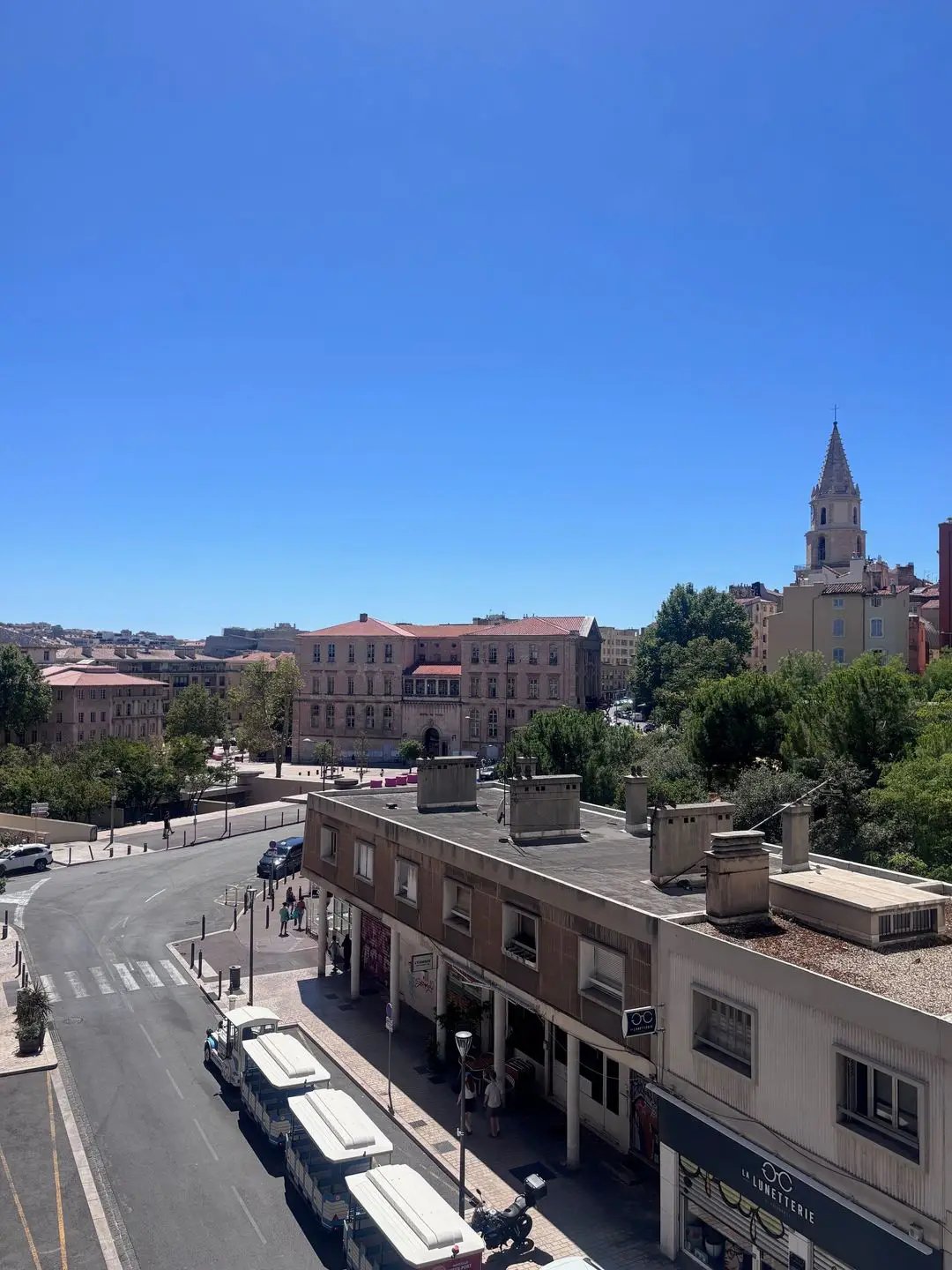 Appartement à louer, 35m², Marseille 2ème