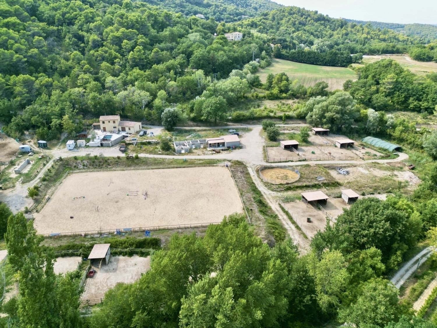 Maison à vendre, 251m², Crestet