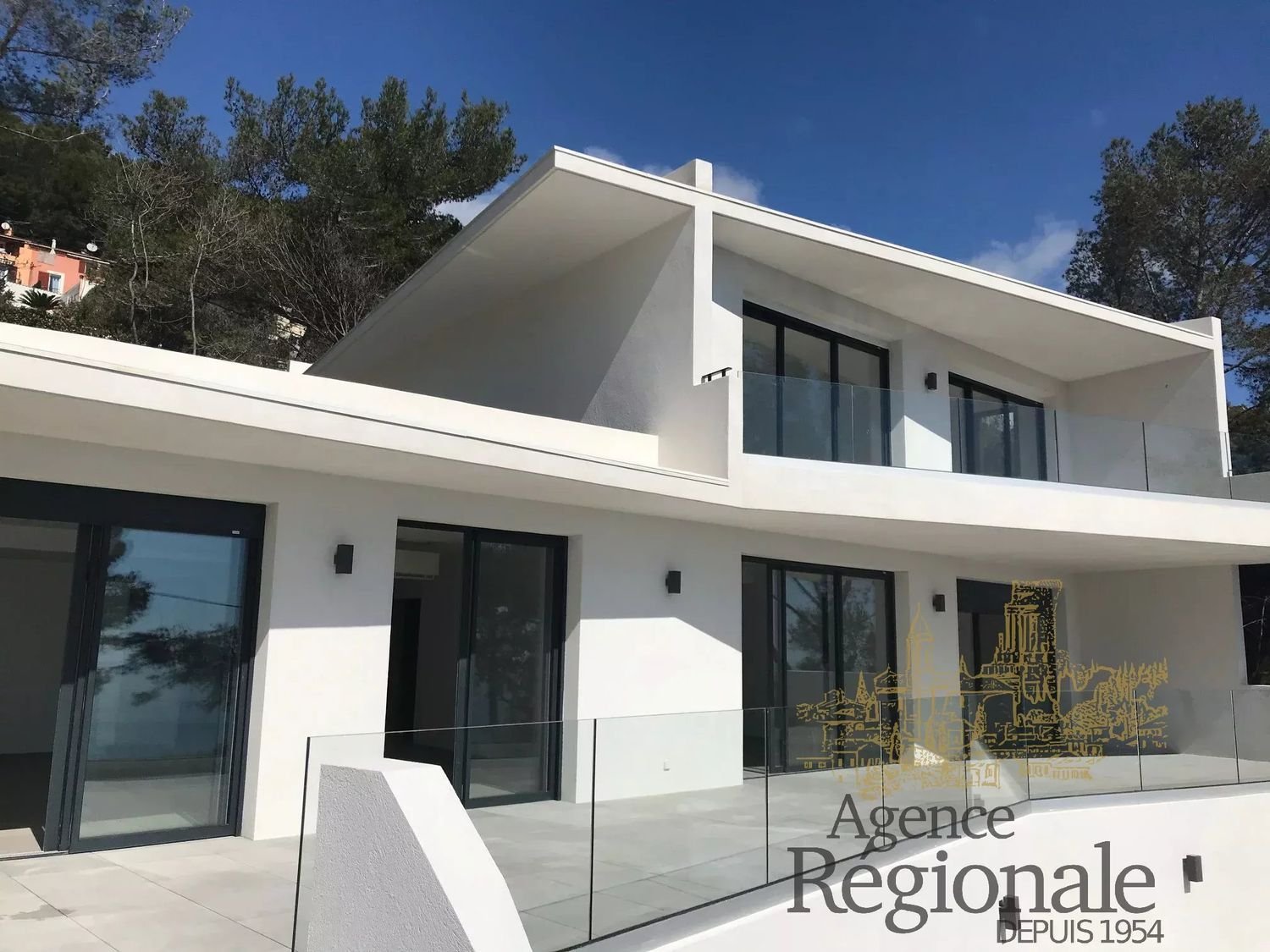 Maison à louer, 213m², Beausoleil