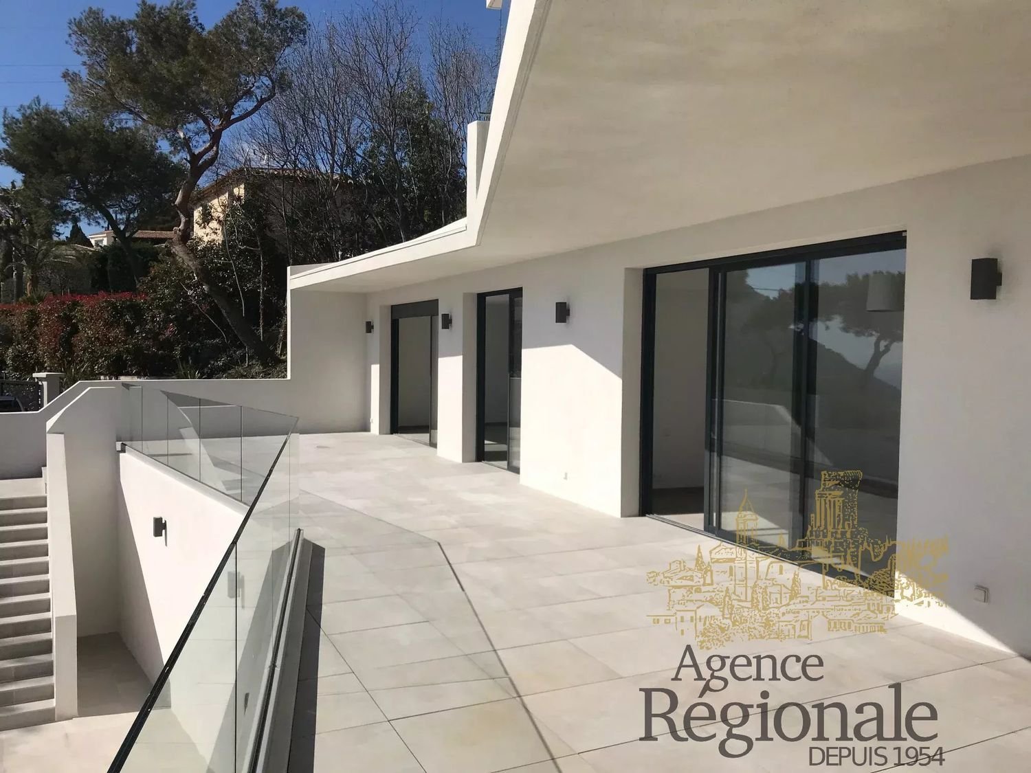 Maison à louer, 213m², Beausoleil