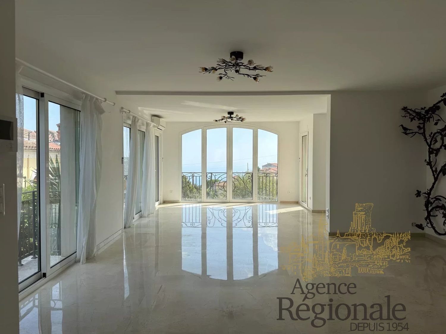 Maison à vendre, 333m², La Turbie