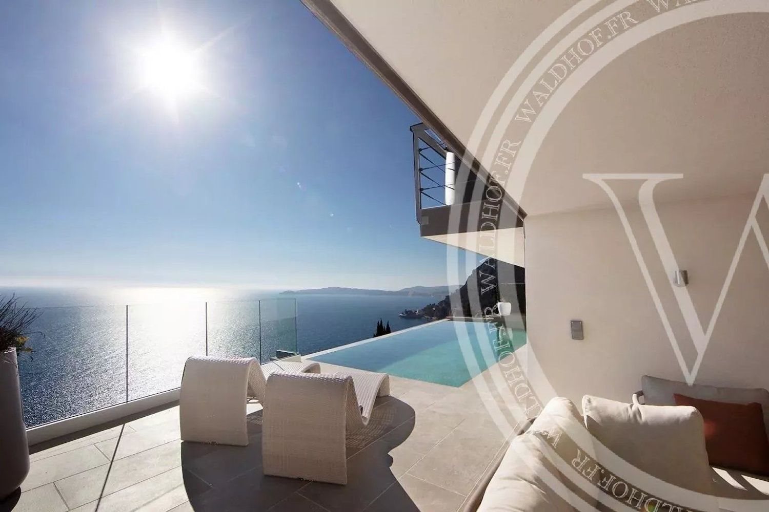 Maison à louer, 250m², Cap-d'Ail