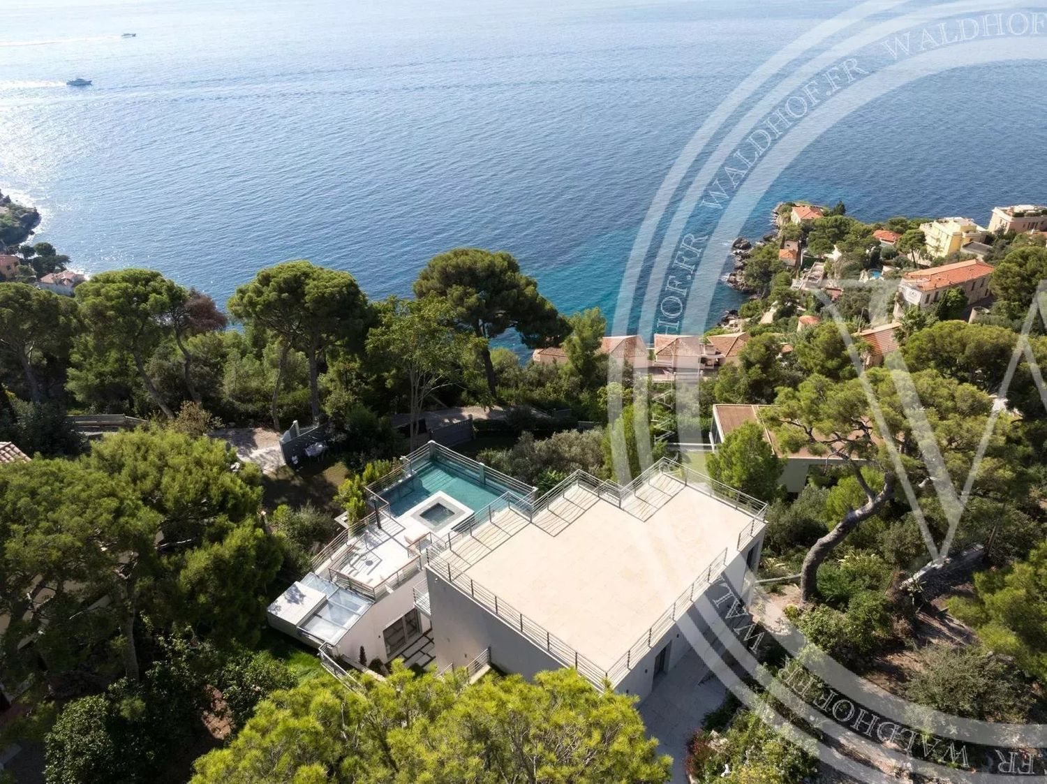 Maison à louer, 880m², Cap-d'Ail