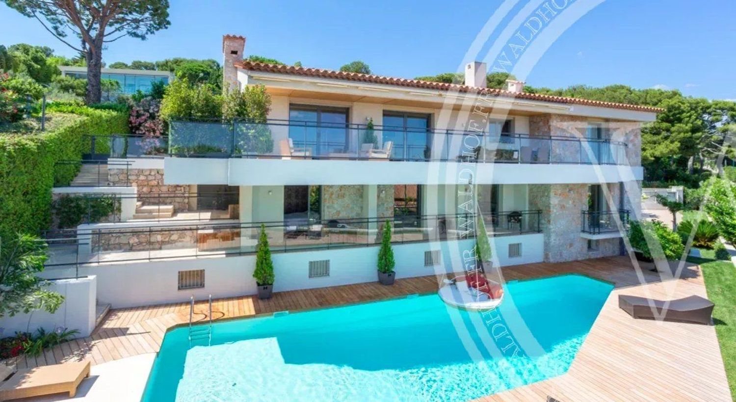 Maison à louer, 500m², Saint-Jean-Cap-Ferrat
