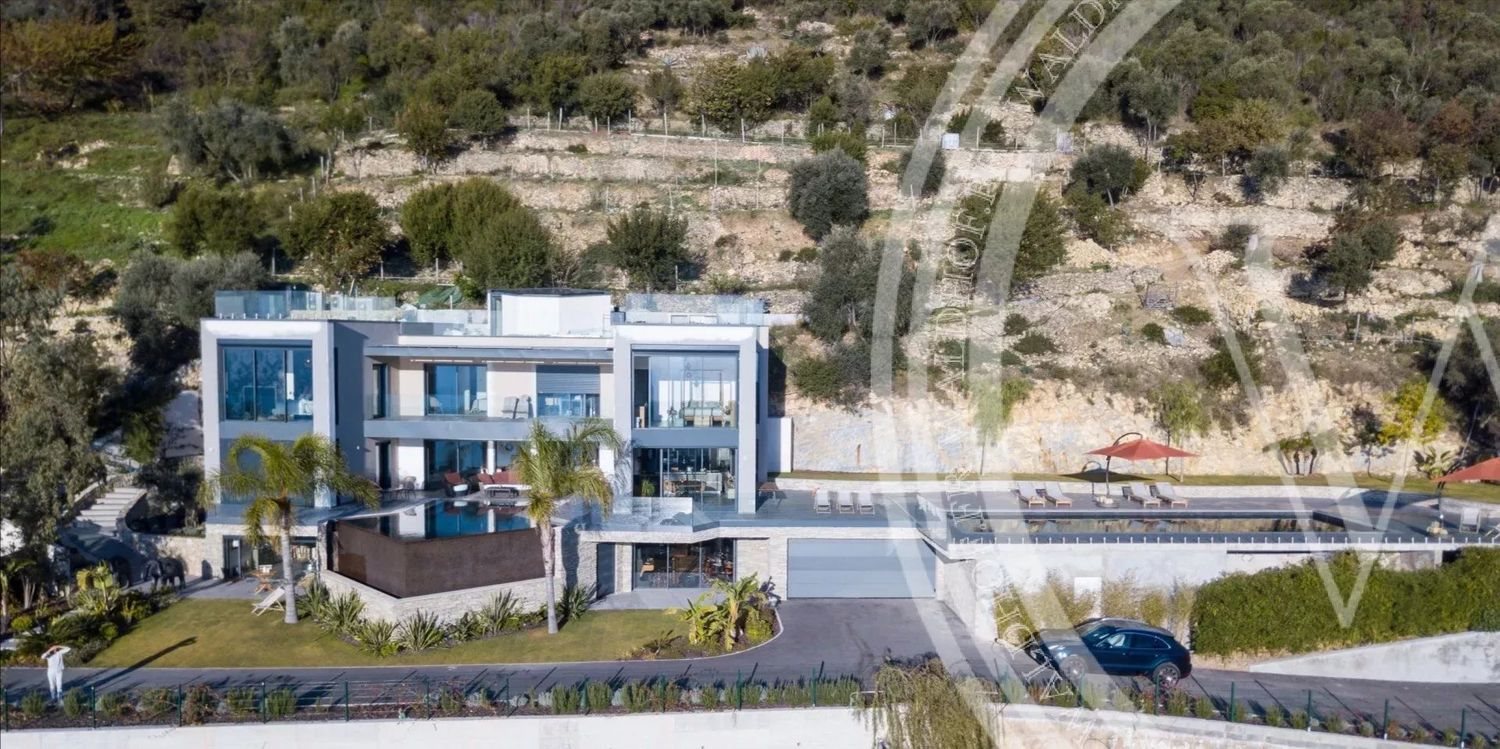 Maison à louer, 500m², Èze