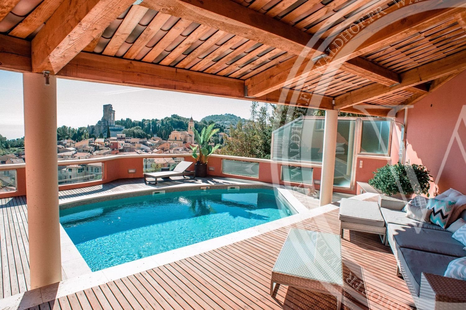 Maison à louer, 350m², La Turbie