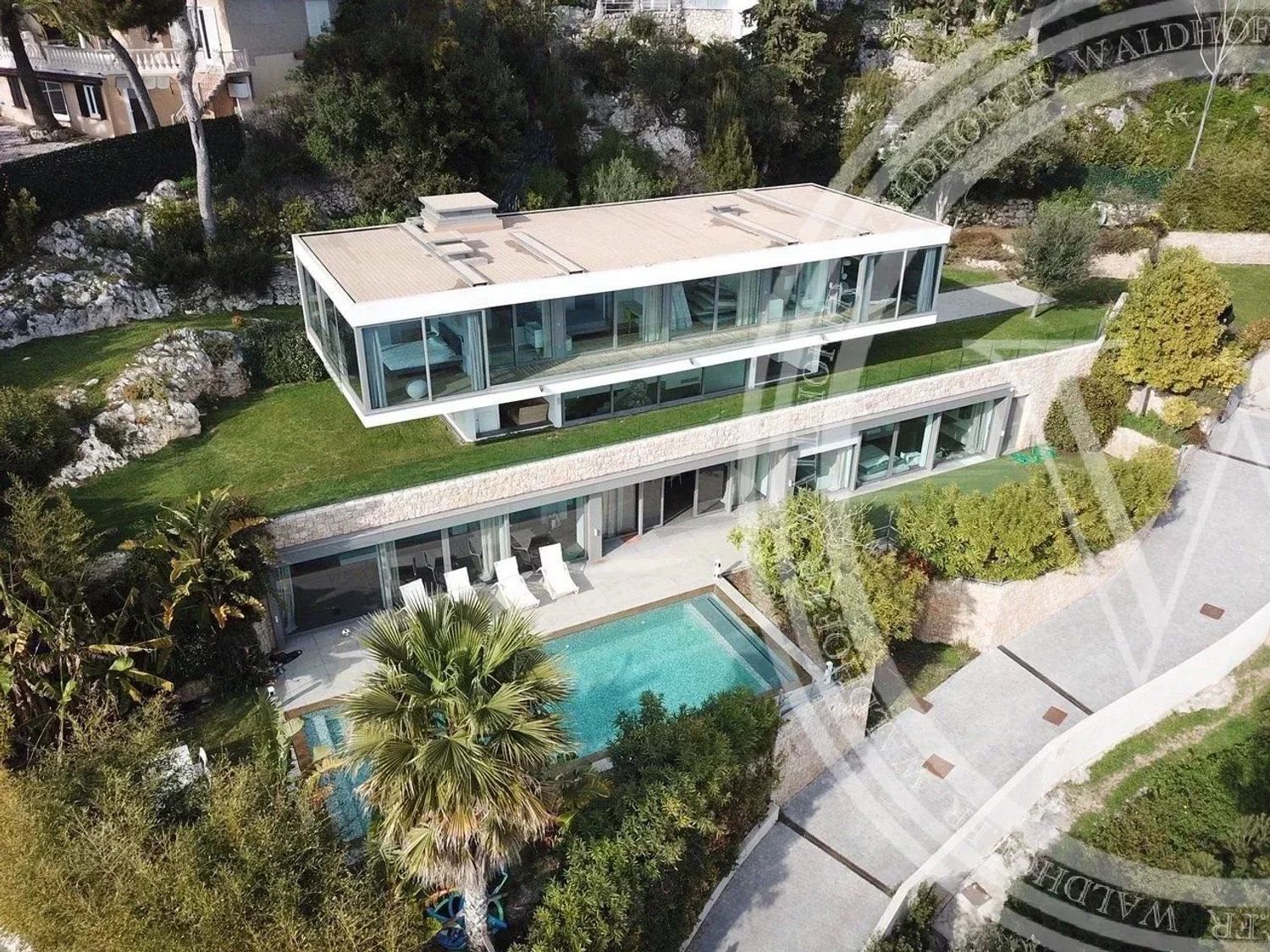 Maison à louer, 480m², Cap-d'Ail