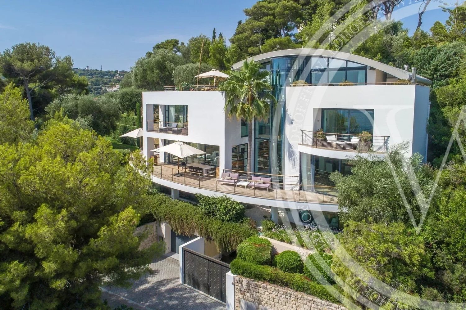 Maison à louer, 822m², Saint-Jean-Cap-Ferrat