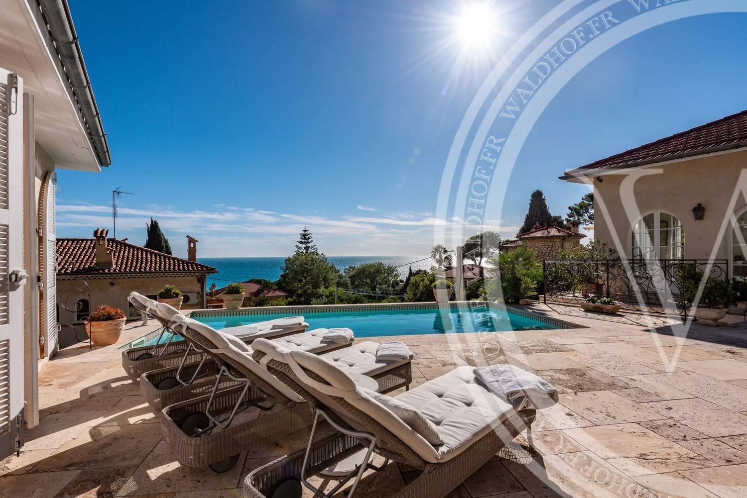 Maison à louer, 300m², Èze