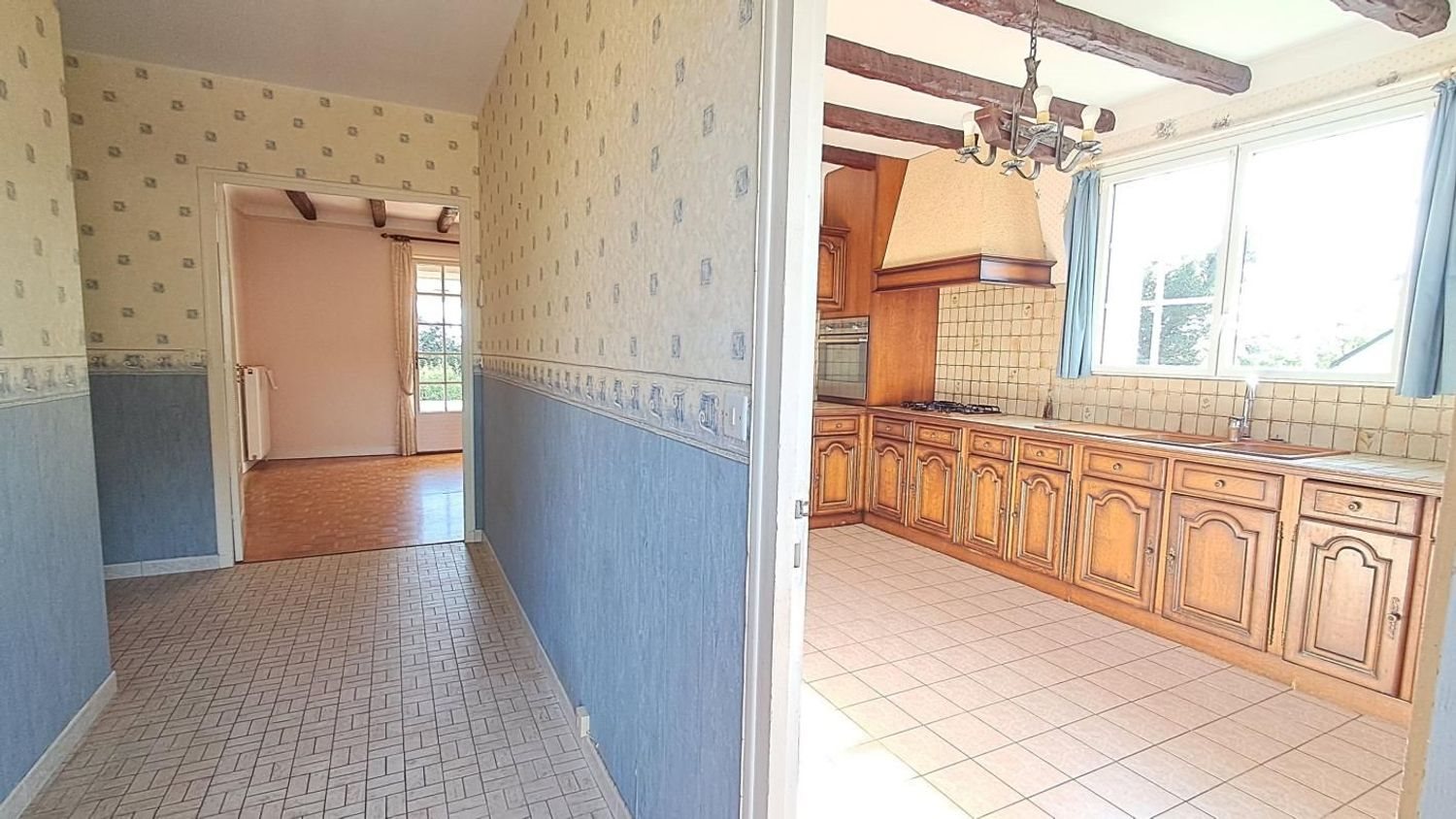 Maison à vendre, 139m², Rougé