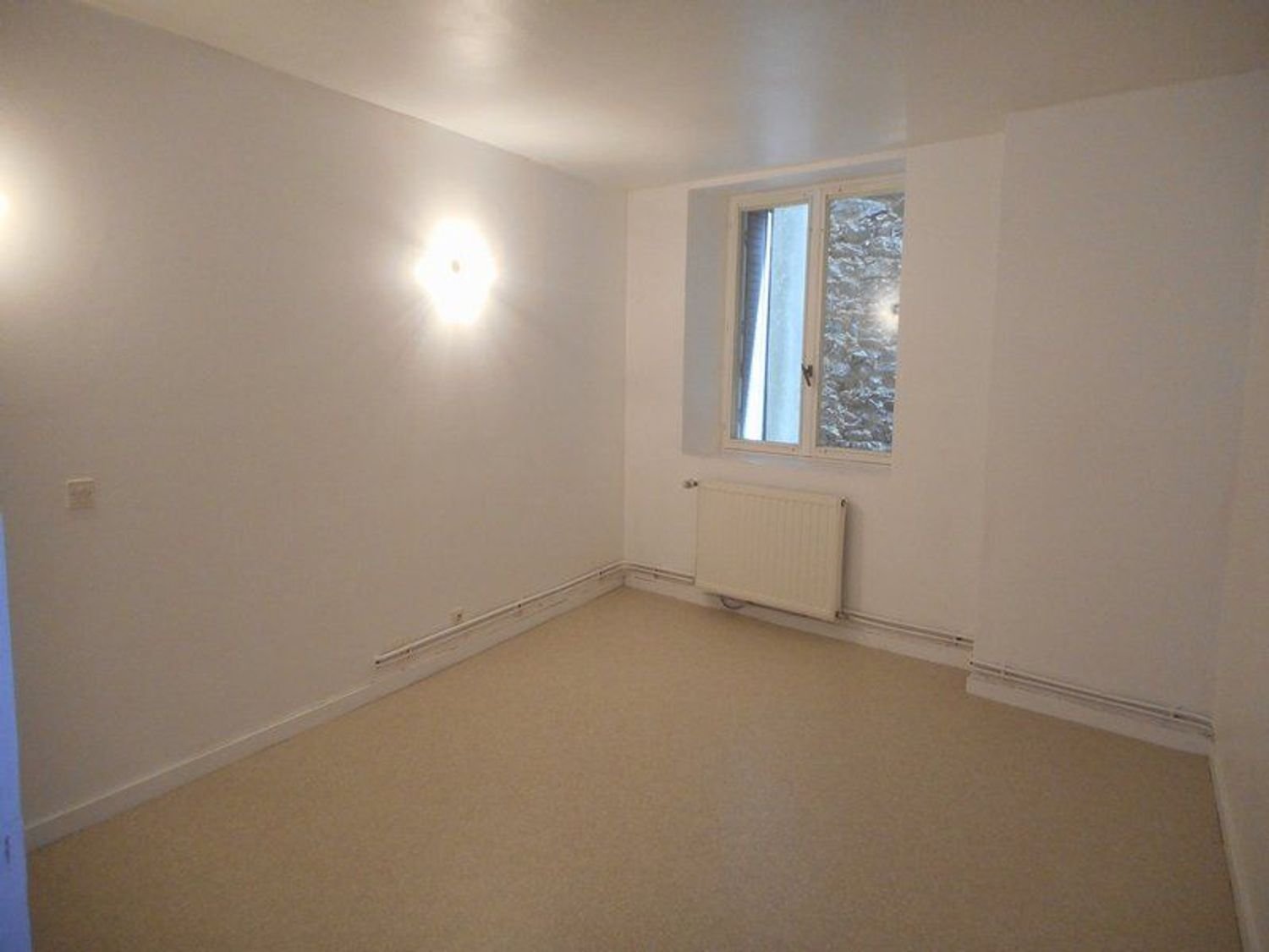 Appartement à louer, 91m², Bellac