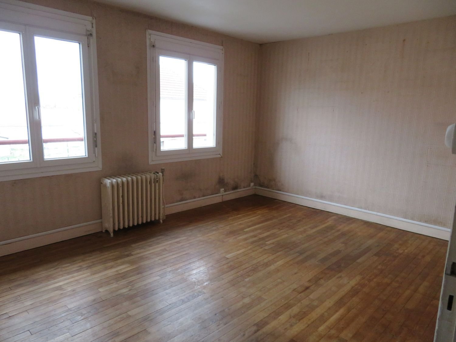 Maison à vendre, 74m², Châteauponsac